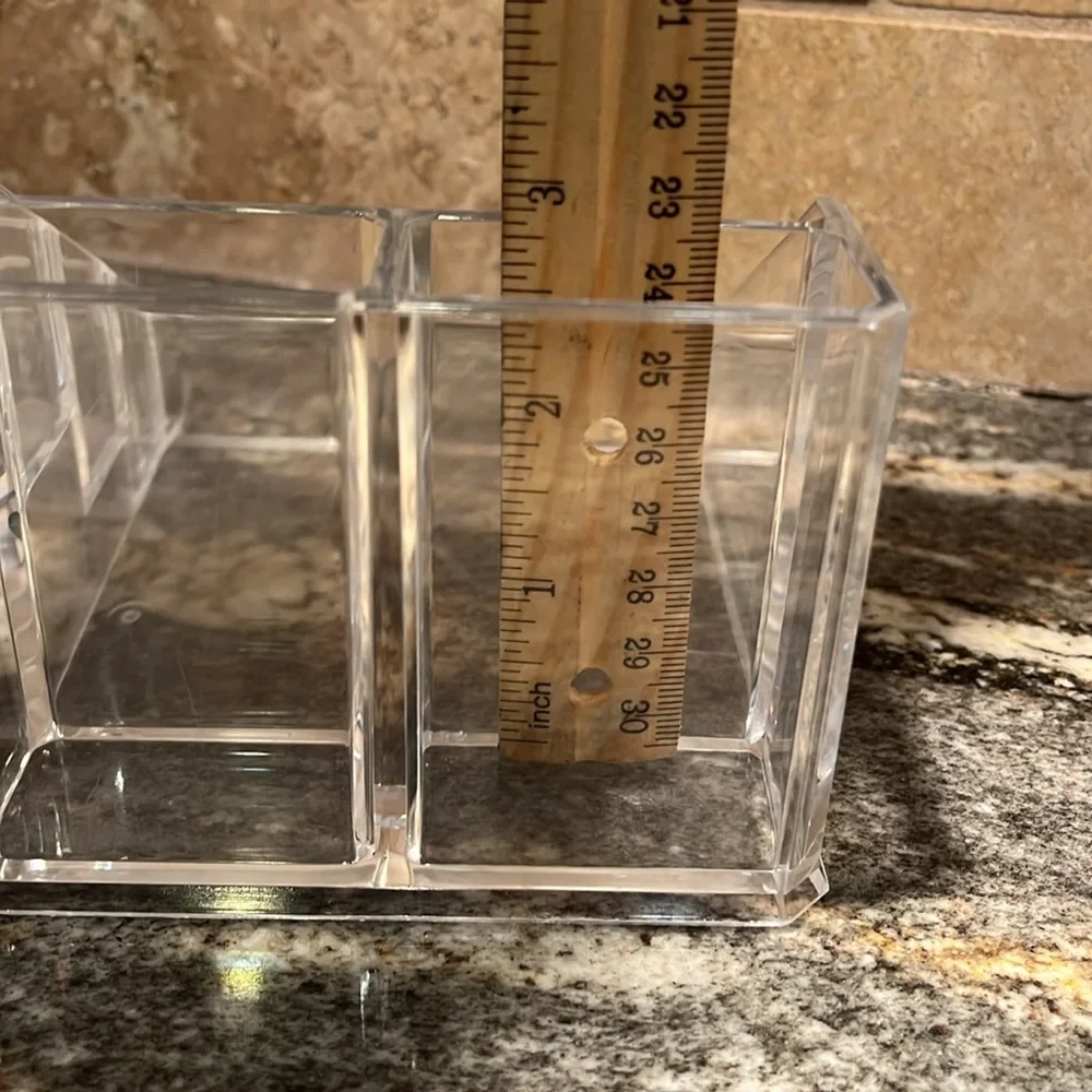Clear Polycarbonate Makeup organizer 16 lipstick